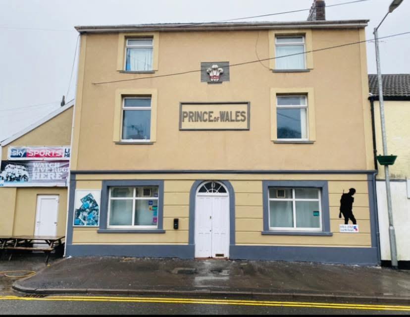 Prince of Wales pub exterior after JPE commercial cleaning — restored façade